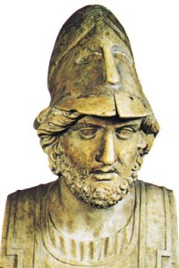 Temístocles. Líder ateniense que reformo la flota añadiéndole un mayor número de unidades.